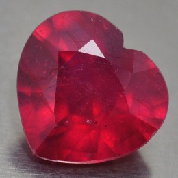 NATURAL RED RUBY HEART CUT CT.3.38