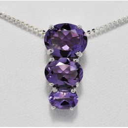 Silver pendant with Amethyst