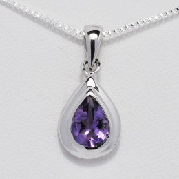 SILVER PENDANTE WITH AMETHYST