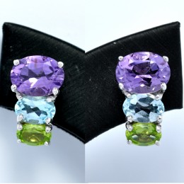 EARRING WITH THREE GEMSTONES